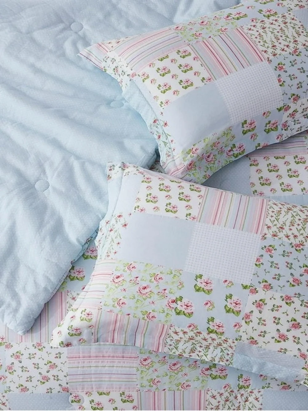 Light Blue Floral Patchwork Full size 100% cotton 3 piece Comforter Set